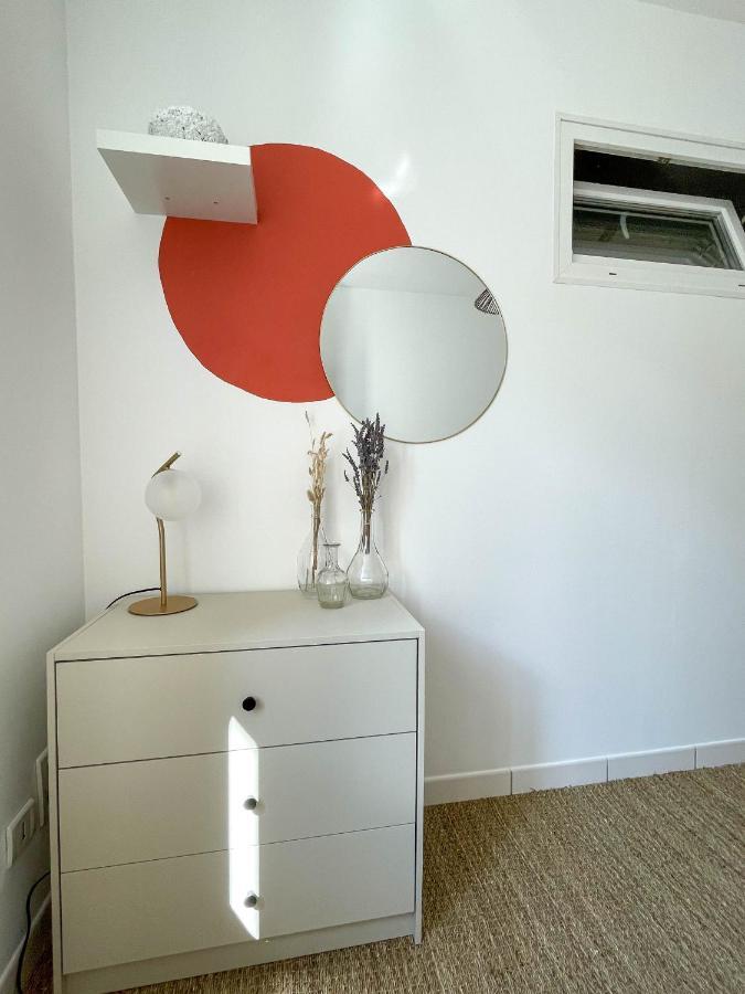 Arles Fait Sa Revolution Villa ภายนอก รูปภาพ